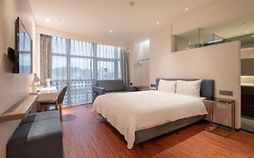 Check Inn Taipei Xinyi